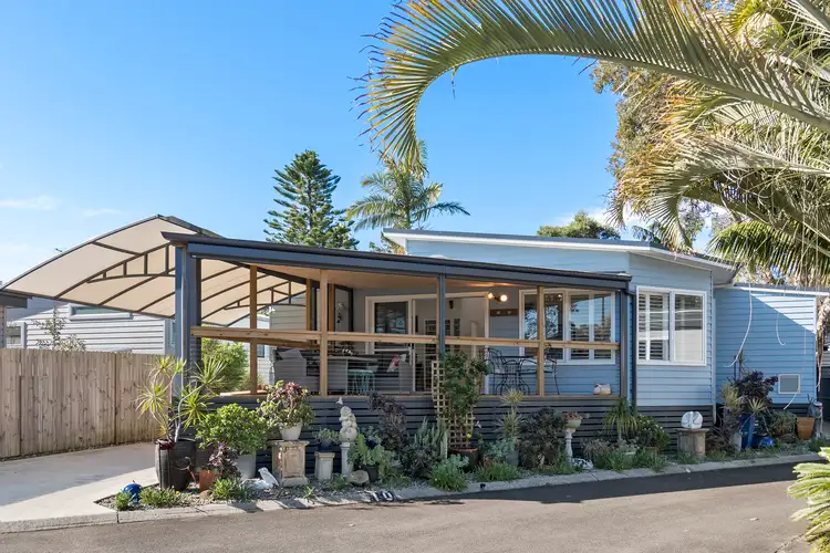 10 Palm Parade, North Narrabeen NSW 2101