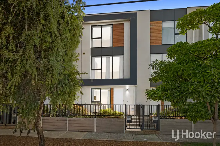 123 Boundary Street, Port Melbourne VIC 3207