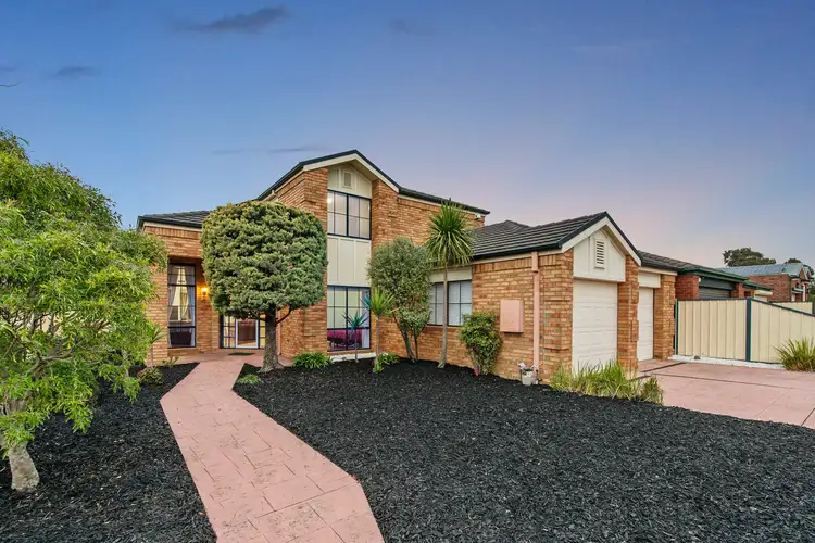 7 Moonlight Terrace, Sydenham VIC 3037