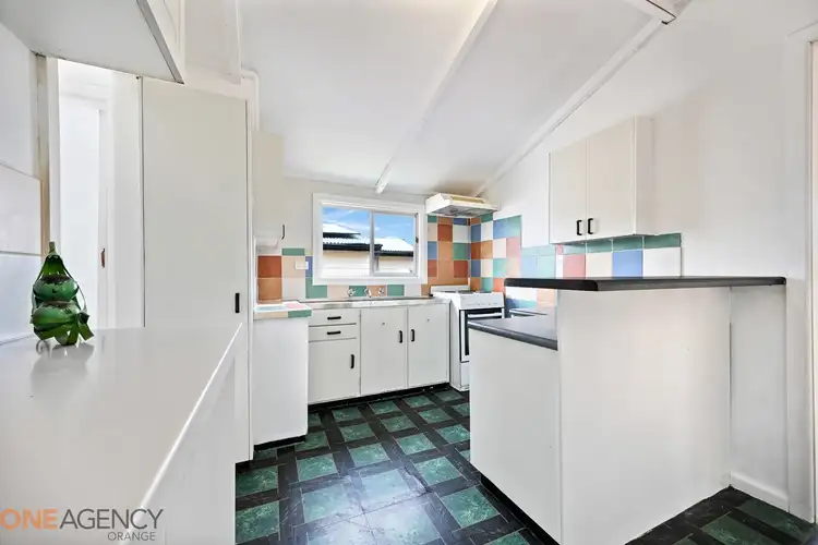 Sixth view of Homely house listing, 22 Buna Street, Orange NSW 2800