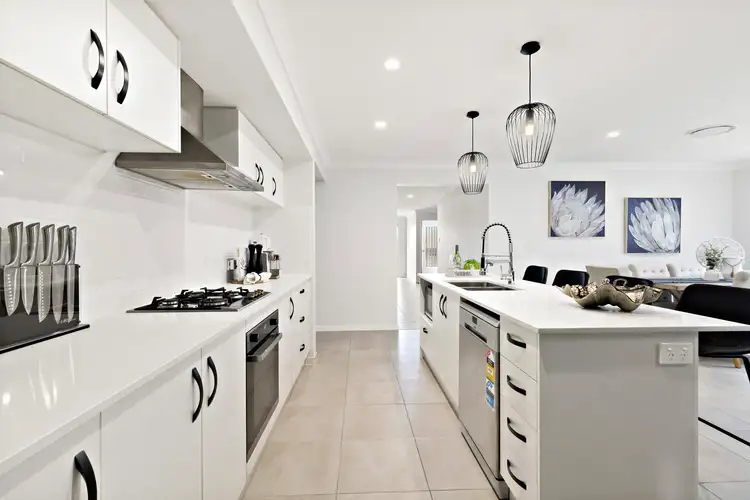 Sixth view of Homely house listing, 18 Sunset Lane, Loganholme QLD 4129