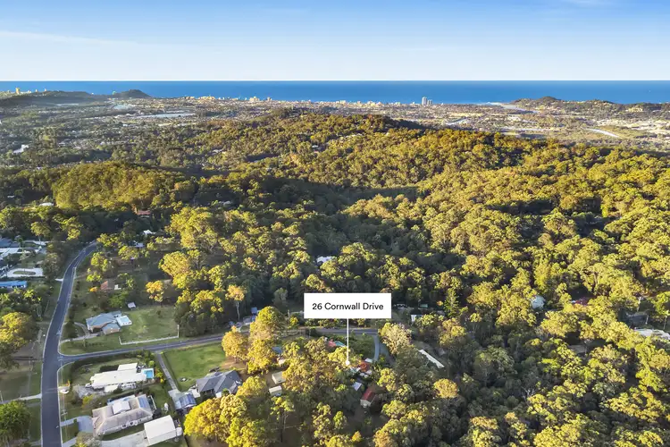 26 Cornwall Drive, Elanora QLD 4221
