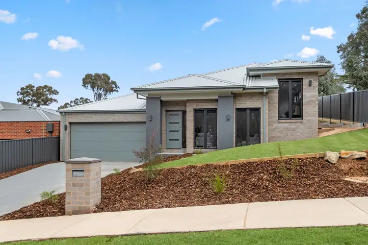11 McCarthy Drive, Golden Square VIC 3555