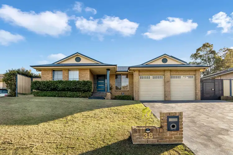 38 Brigantine Street, Rutherford NSW 2320
