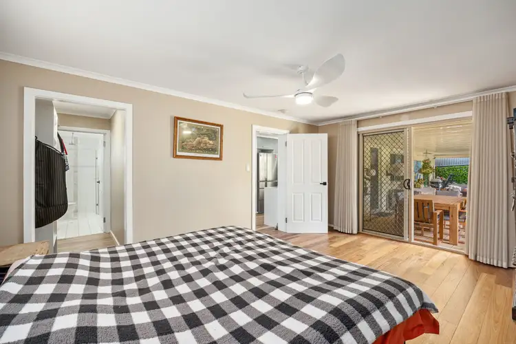 Sixth view of Homely house listing, 18 Greenloop Crescent, Huntfield Heights SA 5163