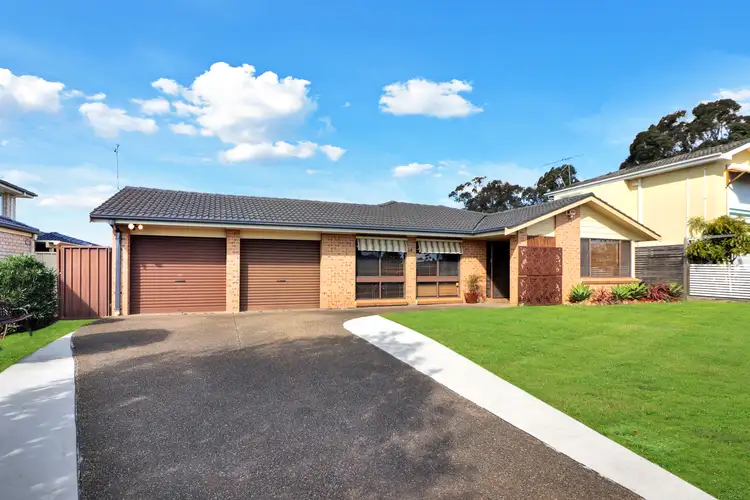 14 Chatres Street, St Clair NSW 2759