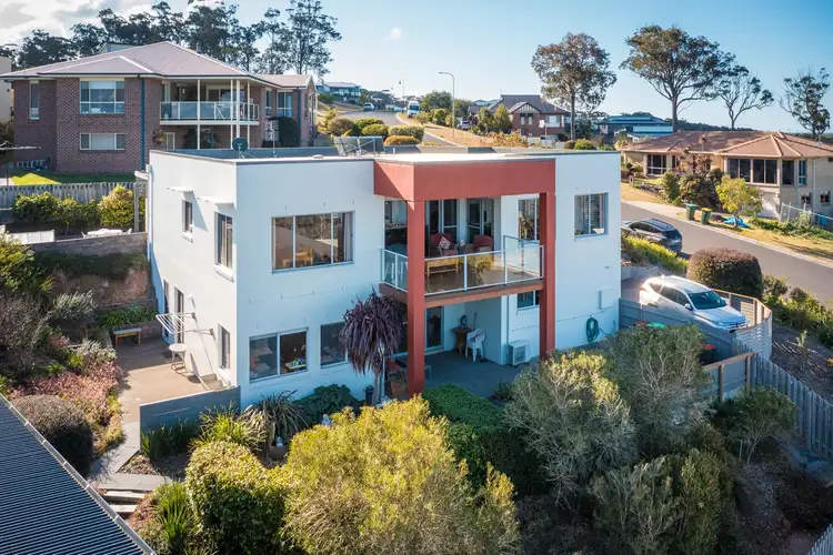 Fourth view of Homely house listing, 1 Currawong Close, Mirador NSW 2548