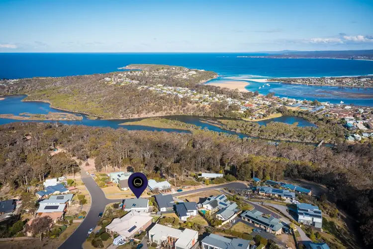 Sixth view of Homely house listing, 1 Currawong Close, Mirador NSW 2548