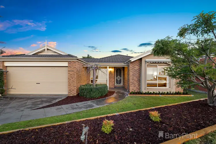 154 Racecourse Road North