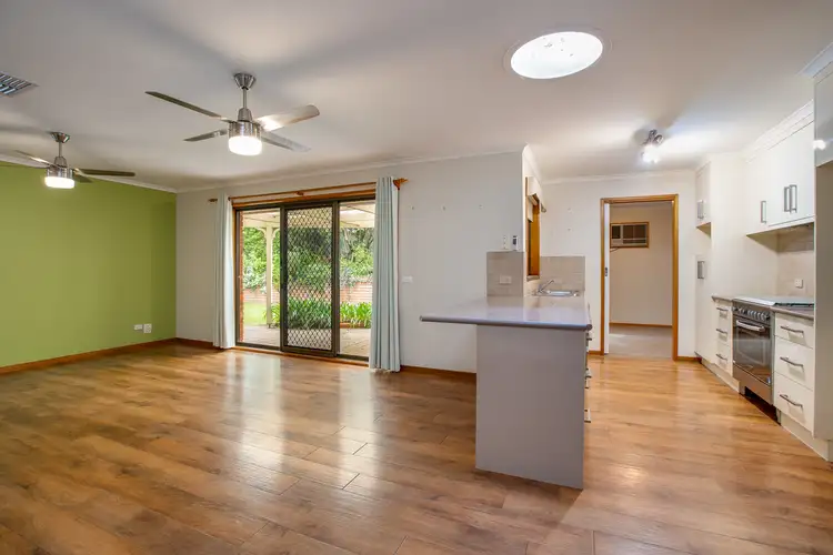 Sixth view of Homely house listing, 32 Michelle Avenue, Lavington NSW 2641