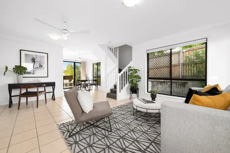 2/69 Erneton Street, Newmarket QLD 4051