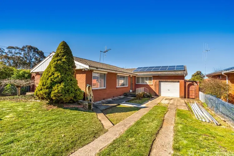 25 Lawson Crescent, Orange NSW 2800