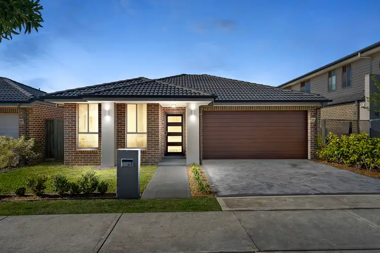 68 Armoury Road, Jordan Springs NSW 2747