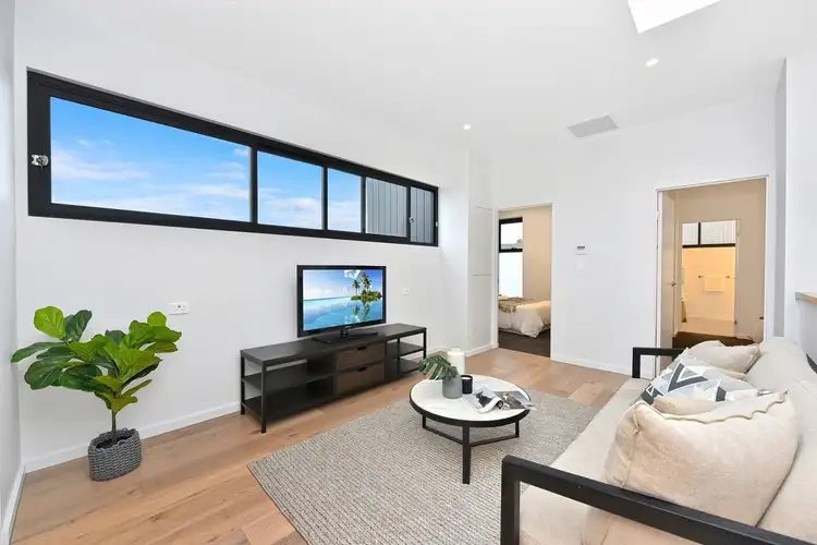 Sixth view of Homely semi-detached listing, 68 Macquarie Street, Chifley NSW 2036