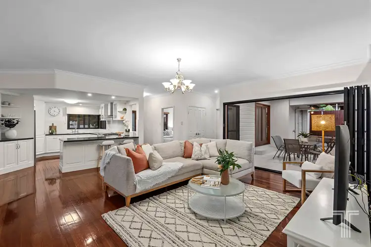 34 Brinawa Street, Camp Hill QLD 4152