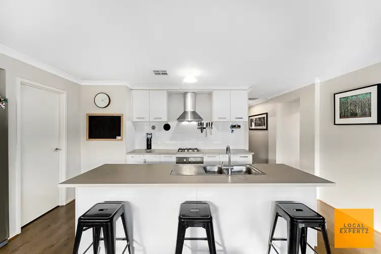 Second view of Homely house listing, 5 Jade Crescent, Cobblebank VIC 3338