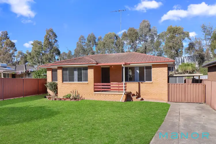 33 Elwood Crescent, Quakers Hill NSW 2763