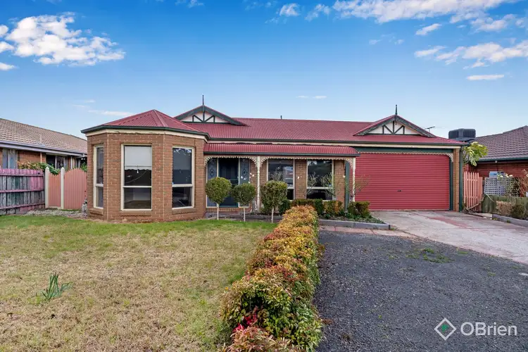 5 Endeavour Place, Melton West VIC 3337