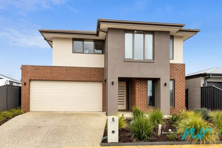 5 Devenish Way, St Leonards VIC 3223