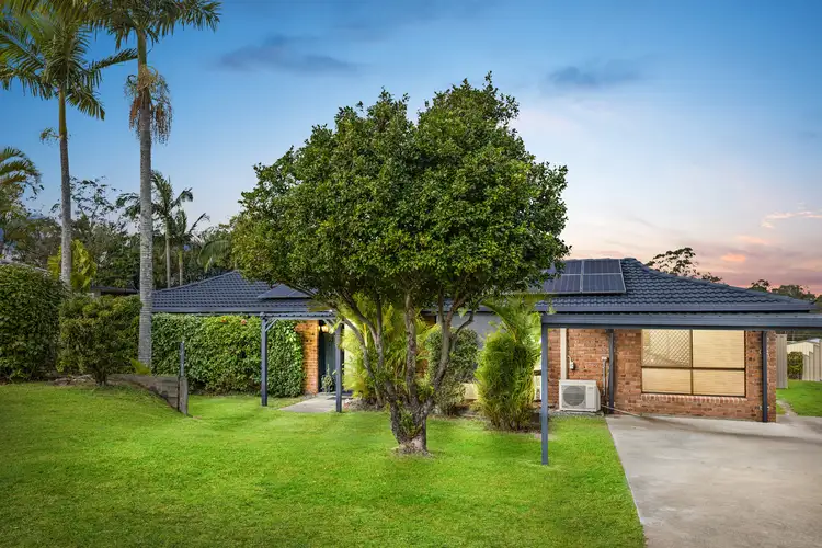 7 Kingfield Crt, Regents Park QLD 4118