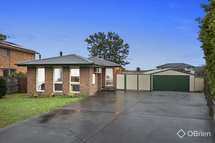 3 Harrow Place, Endeavour Hills VIC 3802