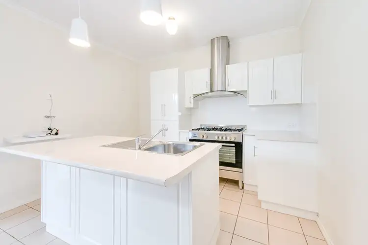Fifth view of Homely house listing, 4 Cabernet Court, Mildura VIC 3500