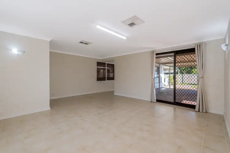 Fourth view of Homely house listing, 35 Banksia Road, Camillo WA 6111
