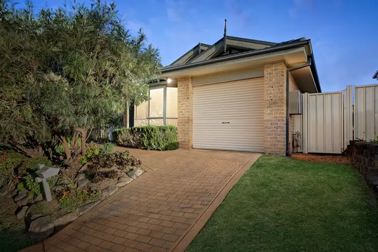 1 Corvus Close, Glenmore Park NSW 2745
