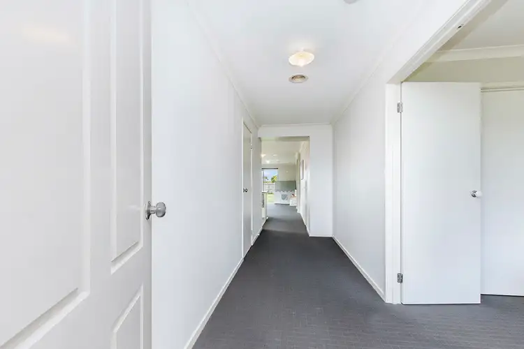 Fifth view of Homely house listing, 9 Horatio Court, Portland VIC 3305