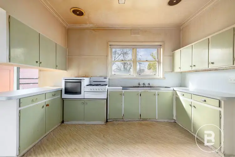 Sixth view of Homely house listing, 2 Muir Crescent, Newington VIC 3350