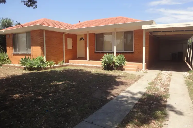 27 Elizabeth Avenue, Werribee VIC 3030