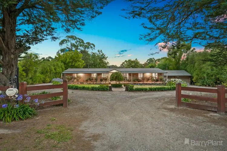 8 Greenhill Court, Bunyip VIC 3815