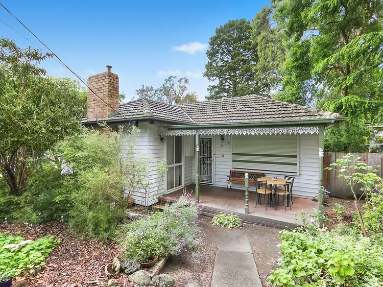 13 Tynong Street, Croydon VIC 3136