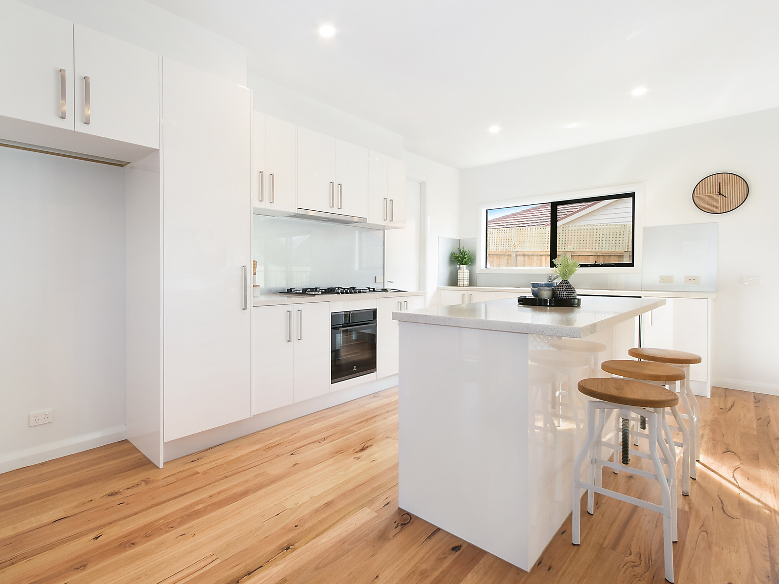 Fourth view of Homely townhouse listing, 2/14 Lusher Road, Croydon VIC 3136