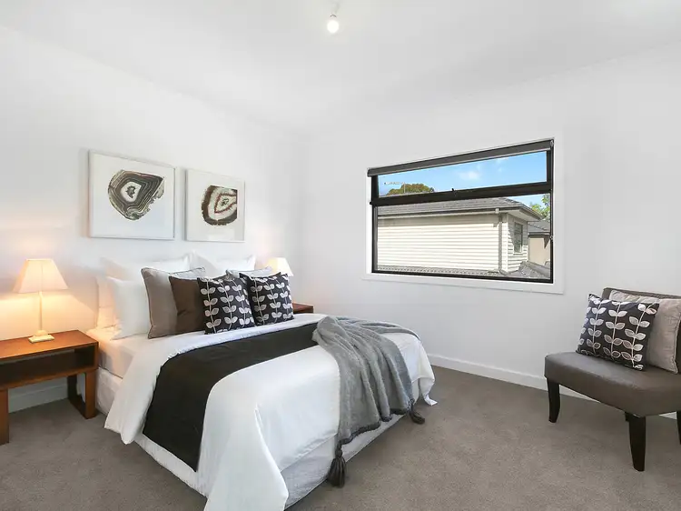 Fifth view of Homely house listing, 2/39 Aubrey Grove, Boronia VIC 3155