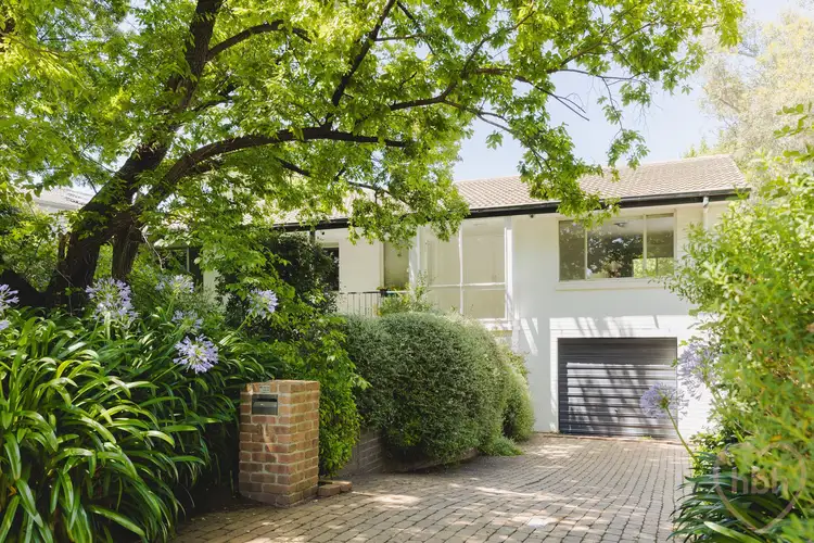 31 Chevalier Street, Weston ACT 2611