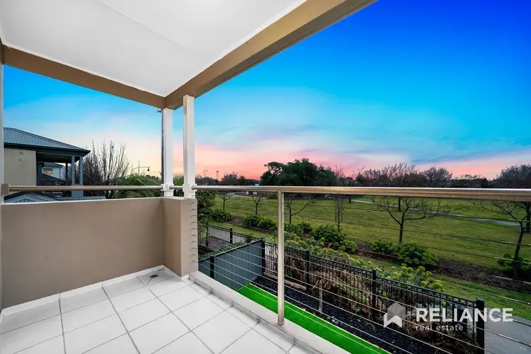 14 Isaacs Walk, Point Cook VIC 3030