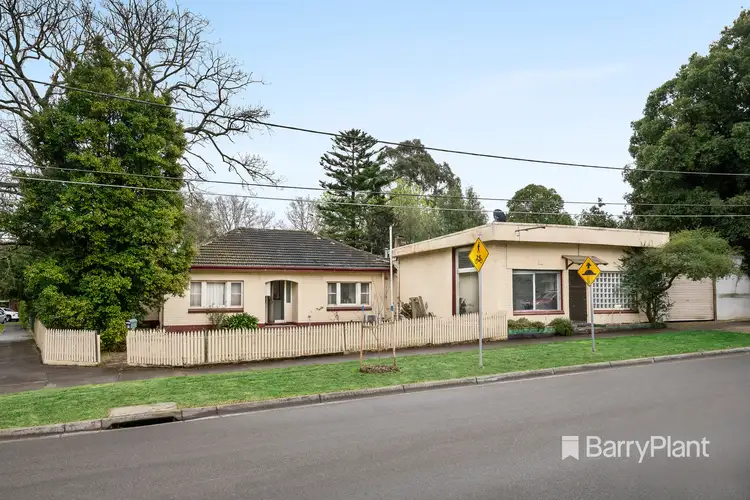 7 & 7A Churchill Way, Kilsyth VIC 3137