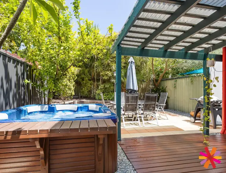 2/451 Canning Highway, Como WA 6152
