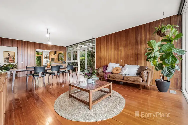 Second view of Homely house listing, 7 Weyburn Court, Heidelberg VIC 3084