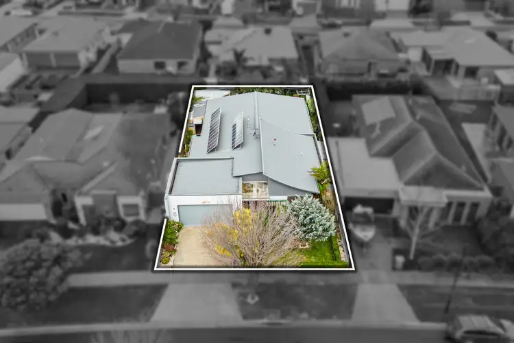 16 Hawksburn Road, Traralgon VIC 3844