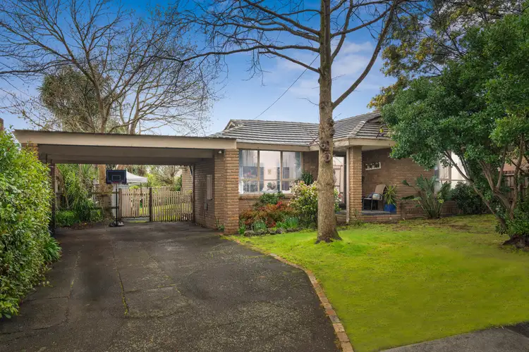 51 Kingloch Parade, Wantirna VIC 3152