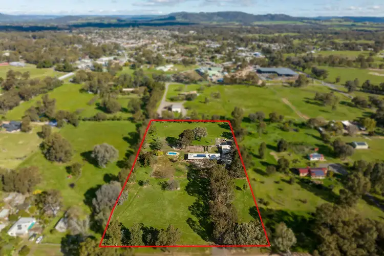 24 Lydiards Road, Euroa VIC 3666
