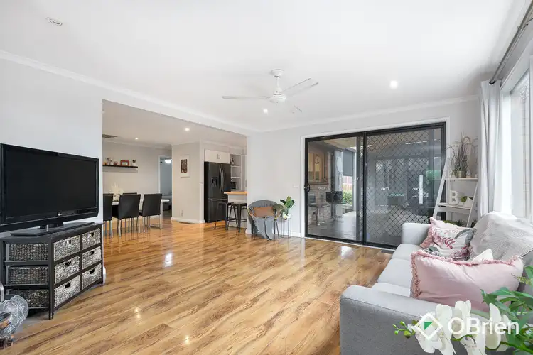 Fifth view of Homely house listing, 6 Peninsula Crescent, Langwarrin VIC 3910