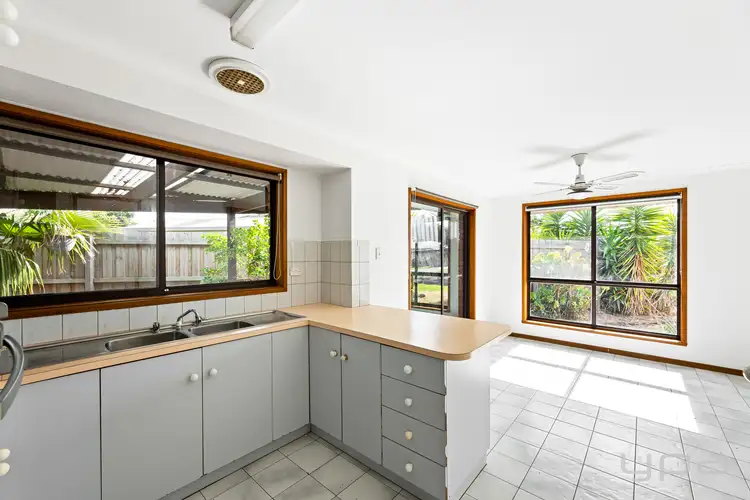 Fourth view of Homely house listing, 2 Fieldlark Court, Werribee VIC 3030