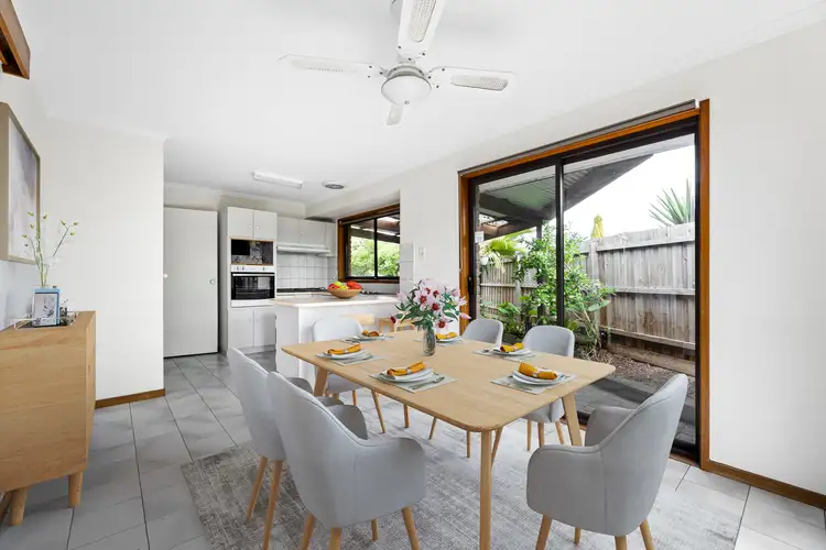 Sixth view of Homely house listing, 2 Fieldlark Court, Werribee VIC 3030