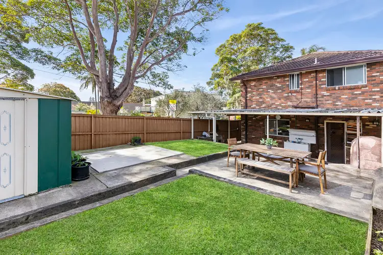 42 Oliver Street (Cnr of Surfers Parade), Freshwater NSW 2096