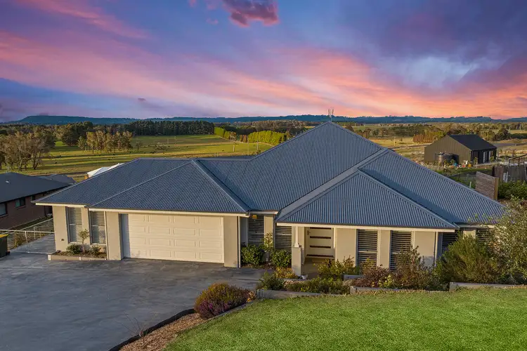 10 Snowy Gum Rise, Moss Vale NSW 2577