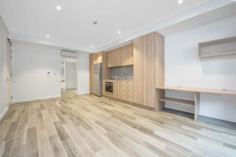 22/35 Gower Street