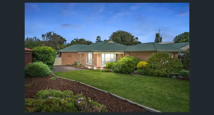 185 Third Avenue, Rosebud VIC 3939